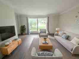 featured image of 5967 Valley Way