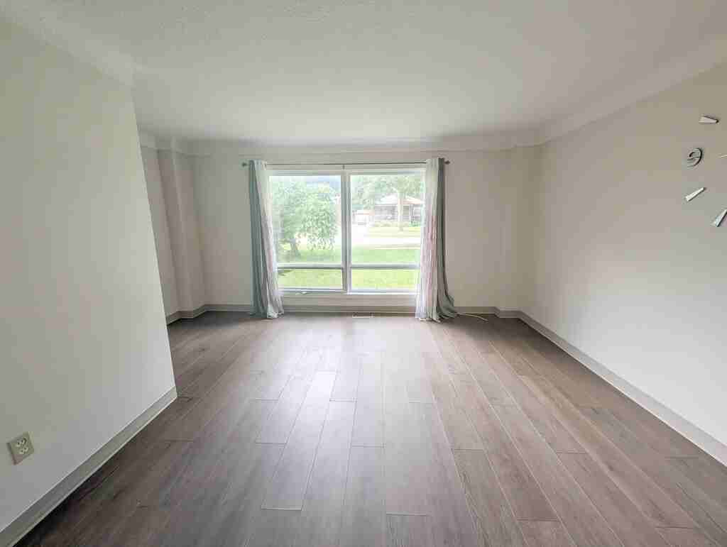 5967 Valley Way - Photo 3 of 25