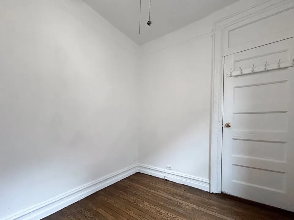 3139 Broadway #24 - Photo 2 of 6