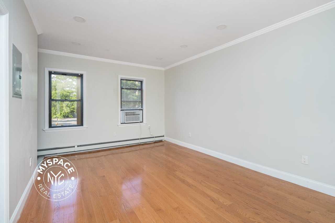 1588 Fulton St #2A - Photo 3 of 9