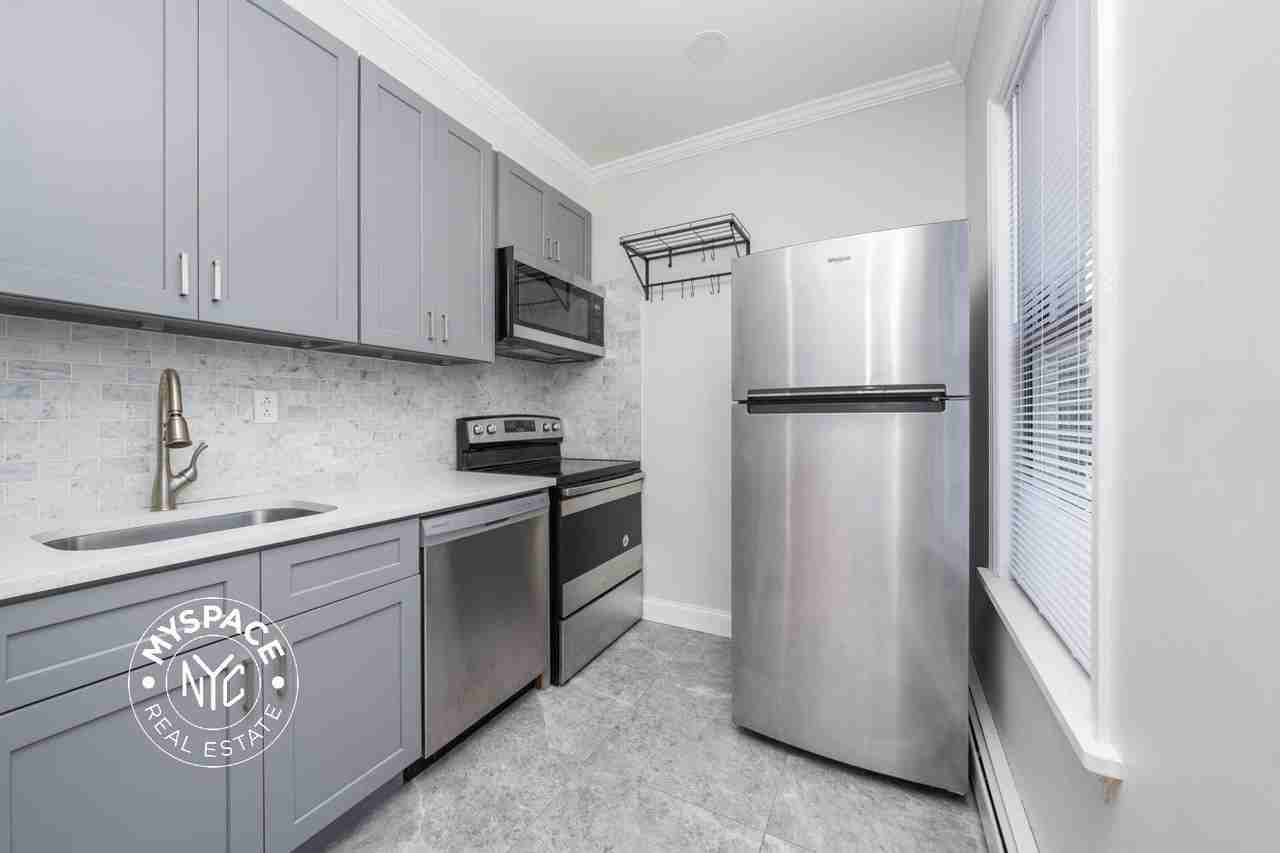 1588 Fulton St #2A - Photo 5 of 9
