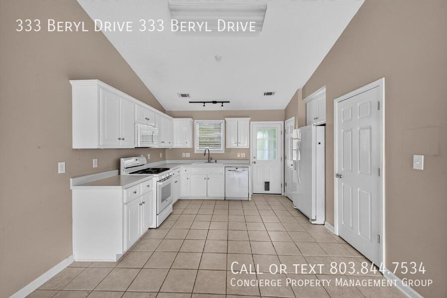 333 Beryl Dr - Photo 4 of 21