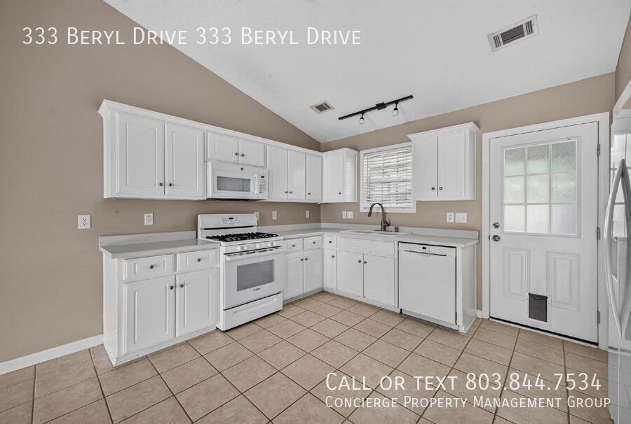 333 Beryl Dr - Photo 6 of 21