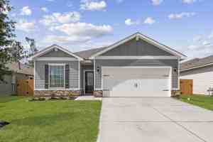 featured image of 15647 Plum Brook Dr