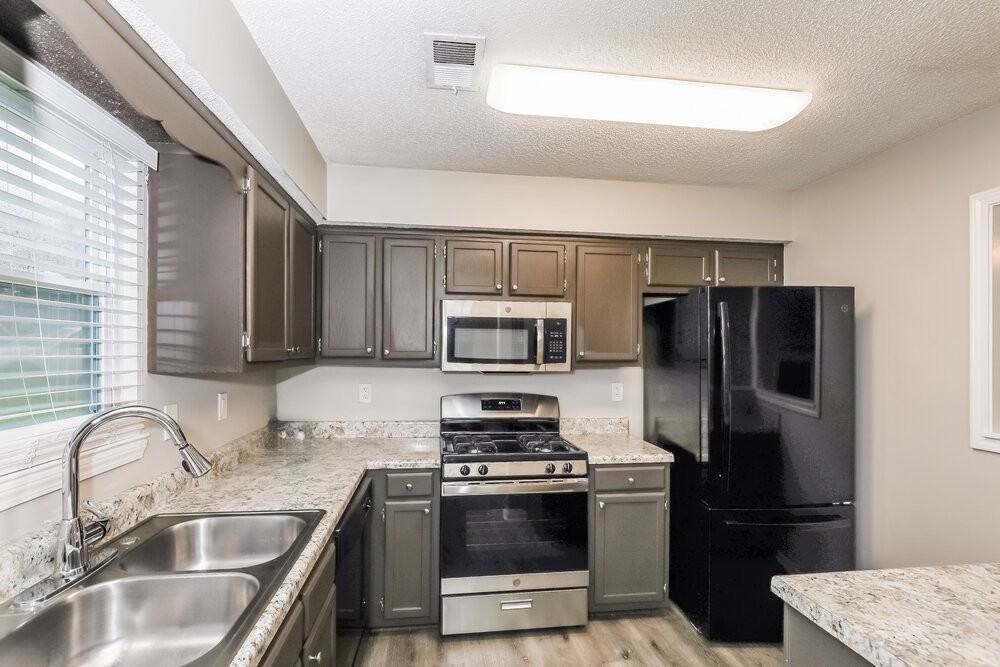 1573 Glynn Ct - Photo 6 of 16