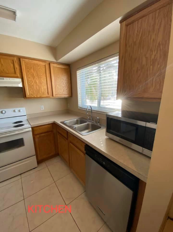 204 Majors Ln #C - Photo 6 of 19