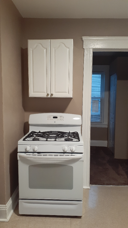 2315 W 7th St #1 - Photo 5 of 15