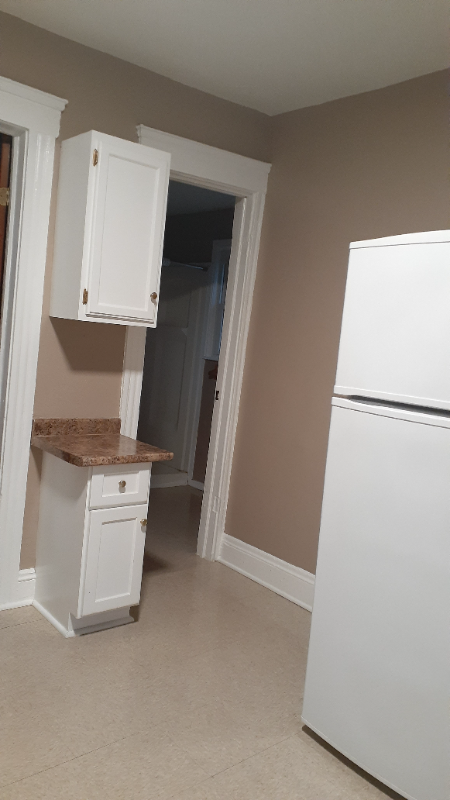 2315 W 7th St #1 - Photo 7 of 15