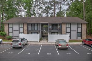 featured image of 950 Forestbrook Rd #D1