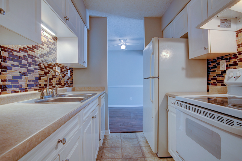 950 Forestbrook Rd #D1 - Photo 5 of 28