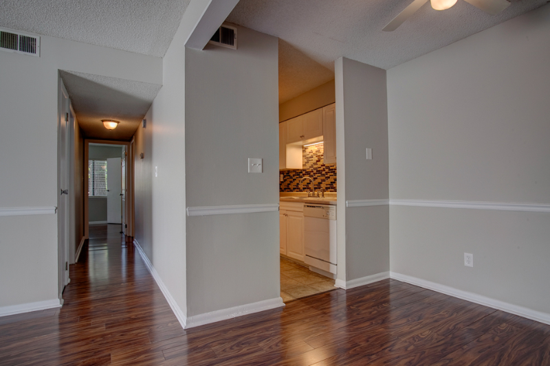 950 Forestbrook Rd #D1 - Photo 7 of 28