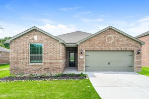 featured image of 1403 Park Trails Blvd