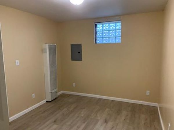 1301 Pennsylvania St #6 - Photo 7 of 9