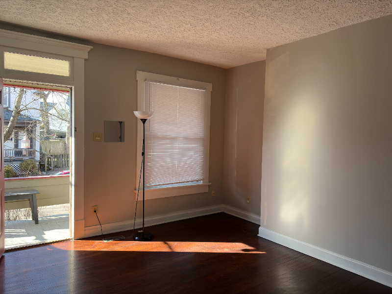 2400 Findley Ave - Photo 3 of 13