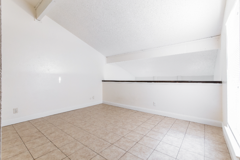 5540 Boca Raton Blvd #178 - Photo 7 of 10