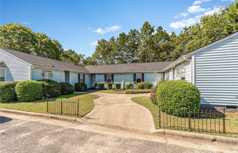 596 Countrytown Dr - Photo 5 of 21
