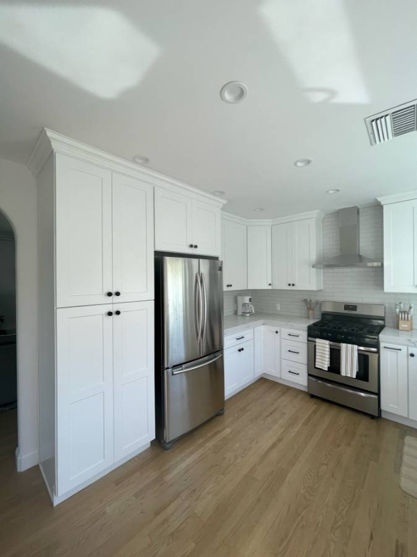 1644 Wellesley Ave - Photo 3 of 20