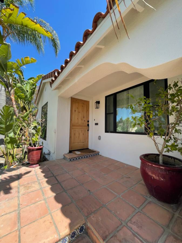 1644 Wellesley Ave - Photo 5 of 20