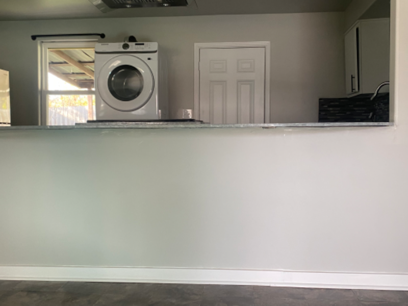 205 E Gleason St - Photo 2 of 11