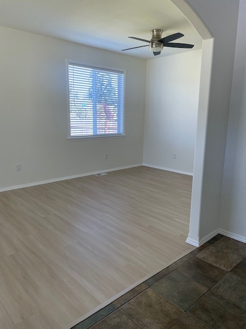 11117 132nd Street Ct E - Photo 4 of 20