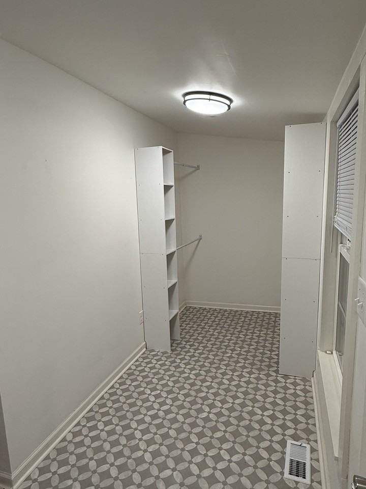 1514 Lawson Ave - Photo 6 of 8