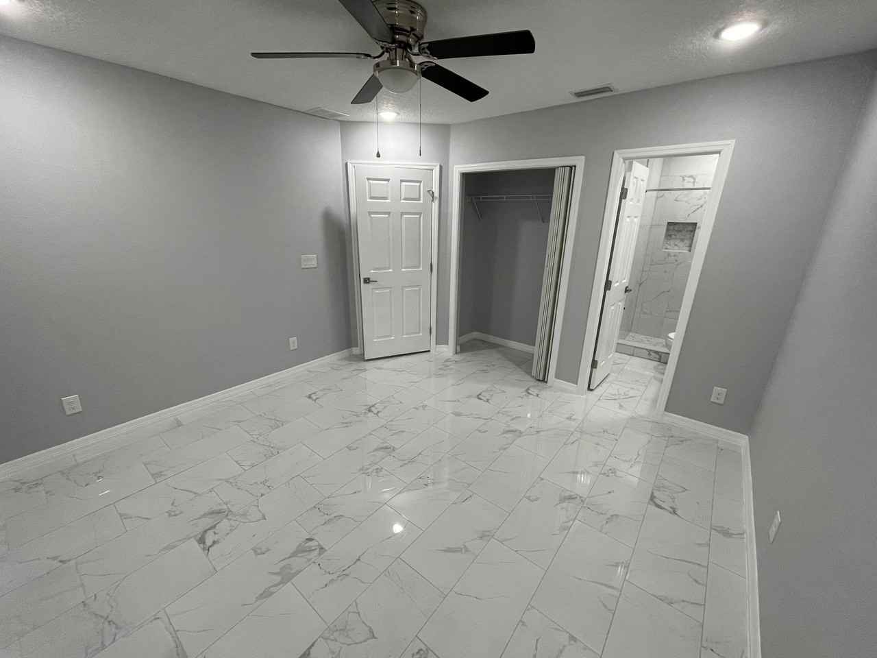 1806 Bay St - Photo 4 of 8