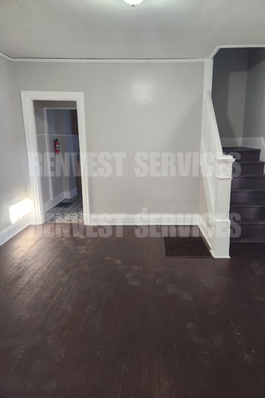 410 Edgar Ave - Photo 5 of 15