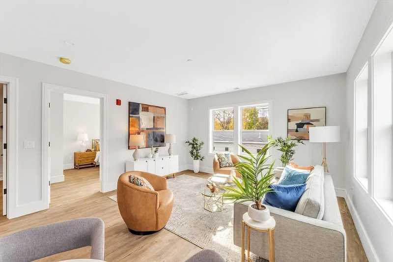 1000 Washington St #201 - Photo 4 of 17