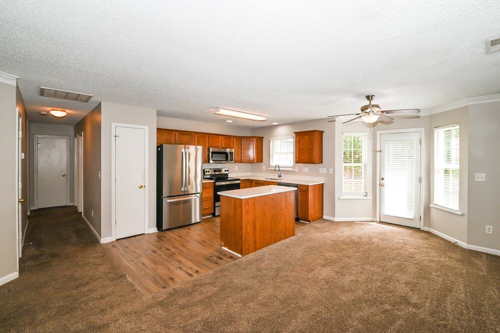5880 Mahogany Pl Sw - Photo 5 of 16