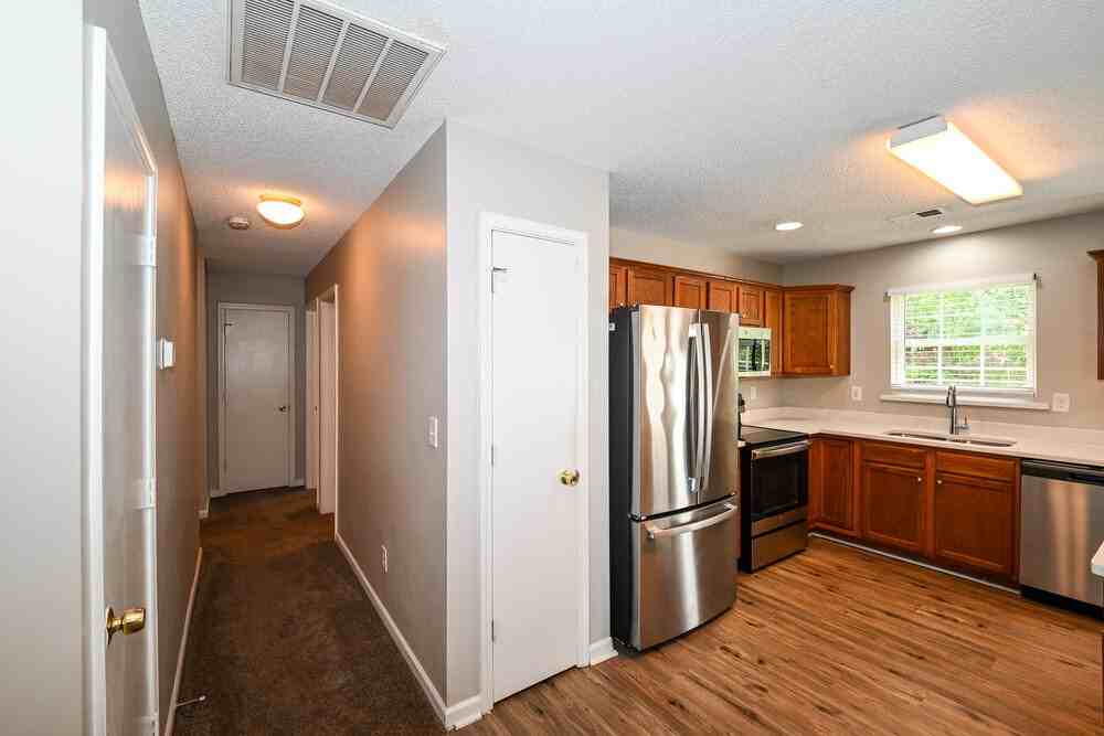 5880 Mahogany Pl Sw - Photo 7 of 16