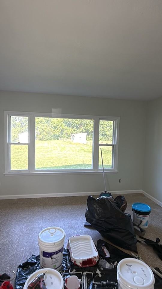 1906 Guenther Rd - Photo 3 of 10