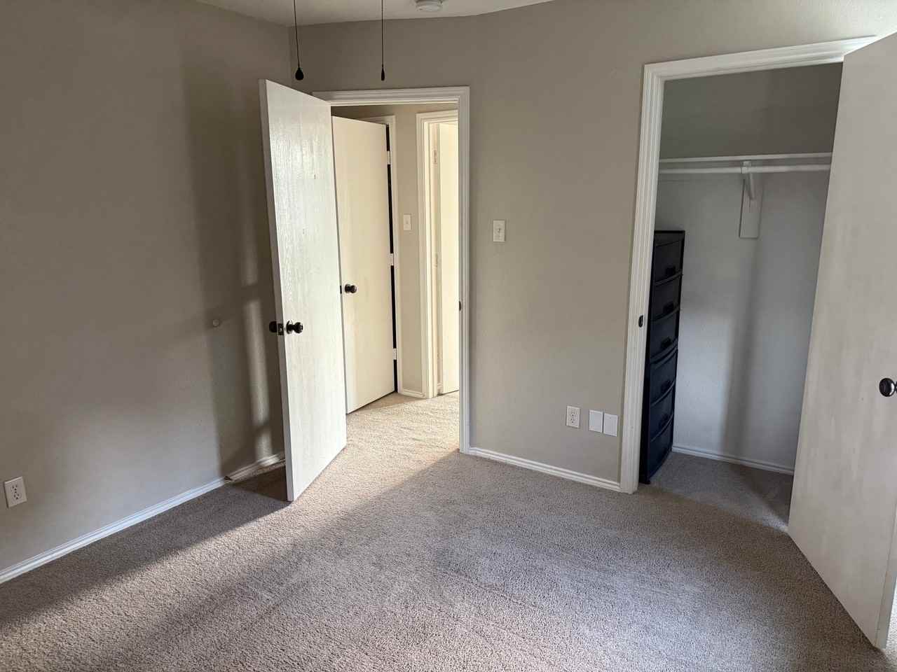 508 Waterford St - Photo 2 of 13