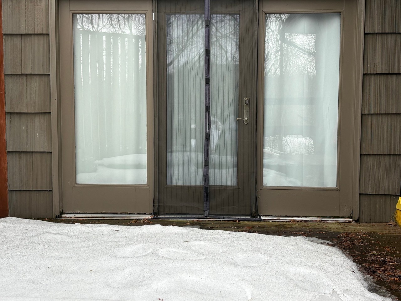 105 Robert Dr #1 - Photo 4 of 25