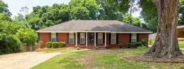 featured image of 207 Murfee Dr