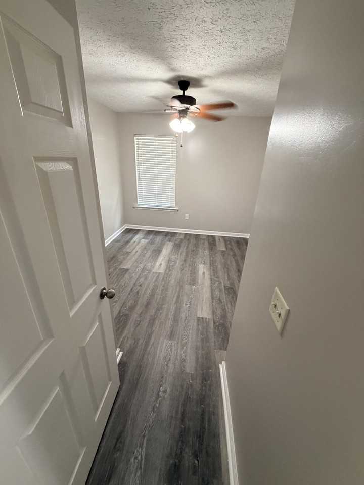 207 Murfee Dr - Photo 5 of 19