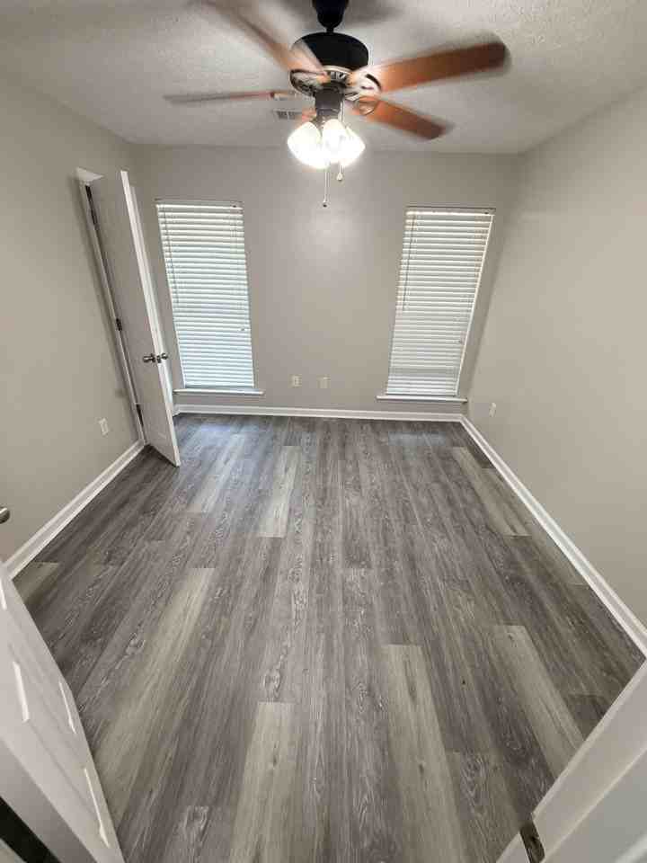 207 Murfee Dr - Photo 6 of 19