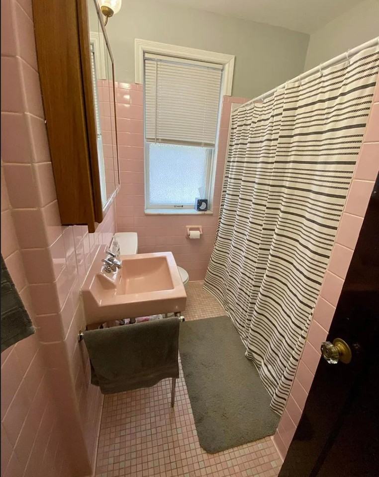 4937 Winona Ave #4939 - Photo 6 of 8