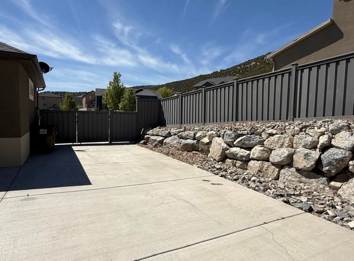 7081 N Hollow View Ct - Photo 2 of 31