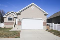356 W Clintwood Dr - Photo 1 of 1