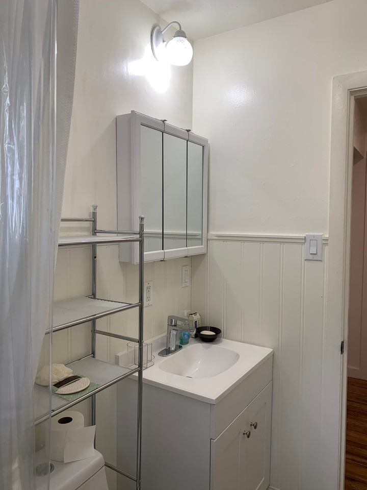1615 N 20th St #A - Photo 7 of 13