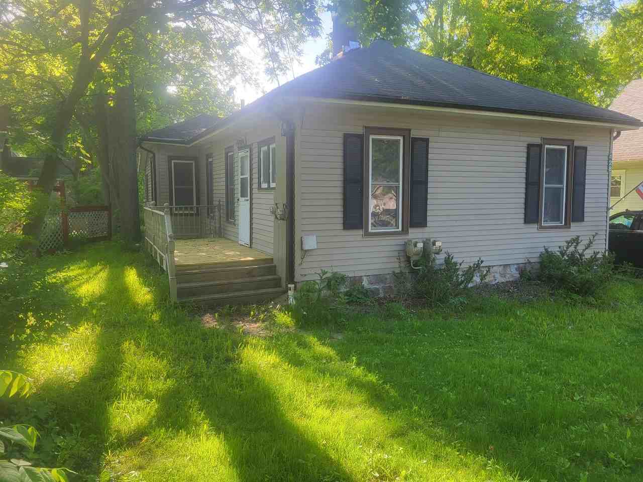128 East St - Photo 2 of 16