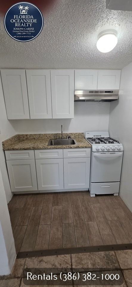 1202 Ridgewood Ave - Photo 6 of 21