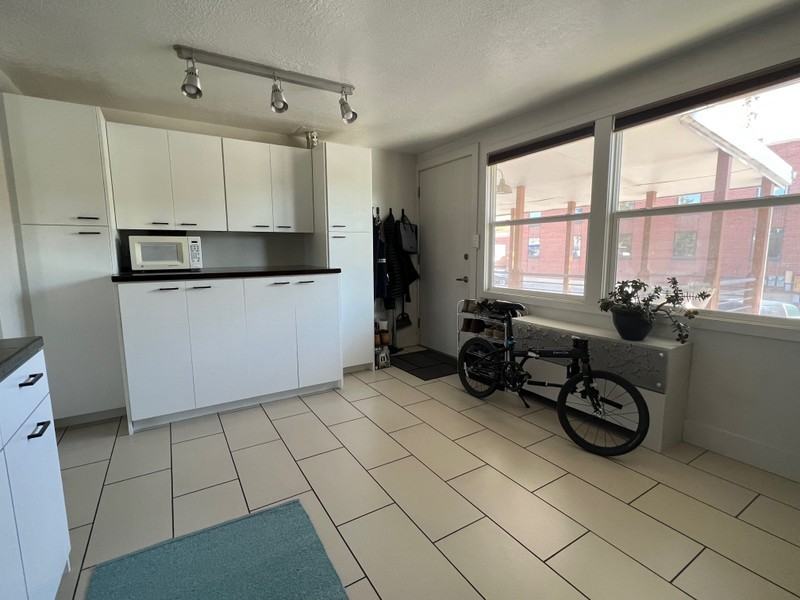 370 Wn #12 - Photo 5 of 12