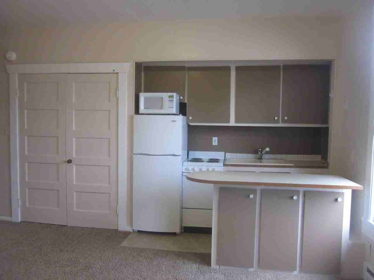 2601 Grand Ave #5