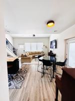 featured image of 2721 N Walnut Ave