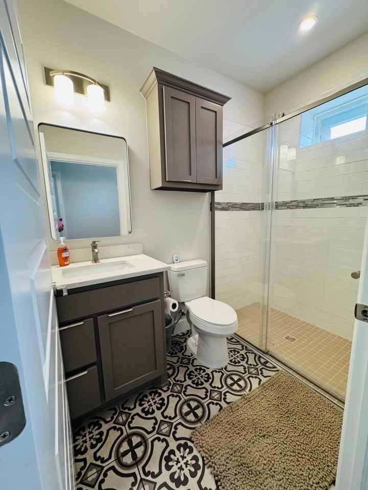 2721 N Walnut Ave - Photo 5 of 7