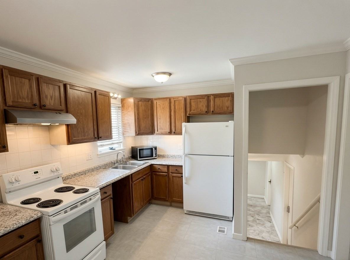 3238 Amhurst Dr Nw - Photo 6 of 14