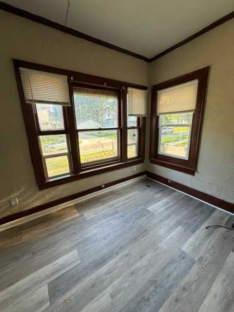 712 Sw 16th St - Photo 3 of 10