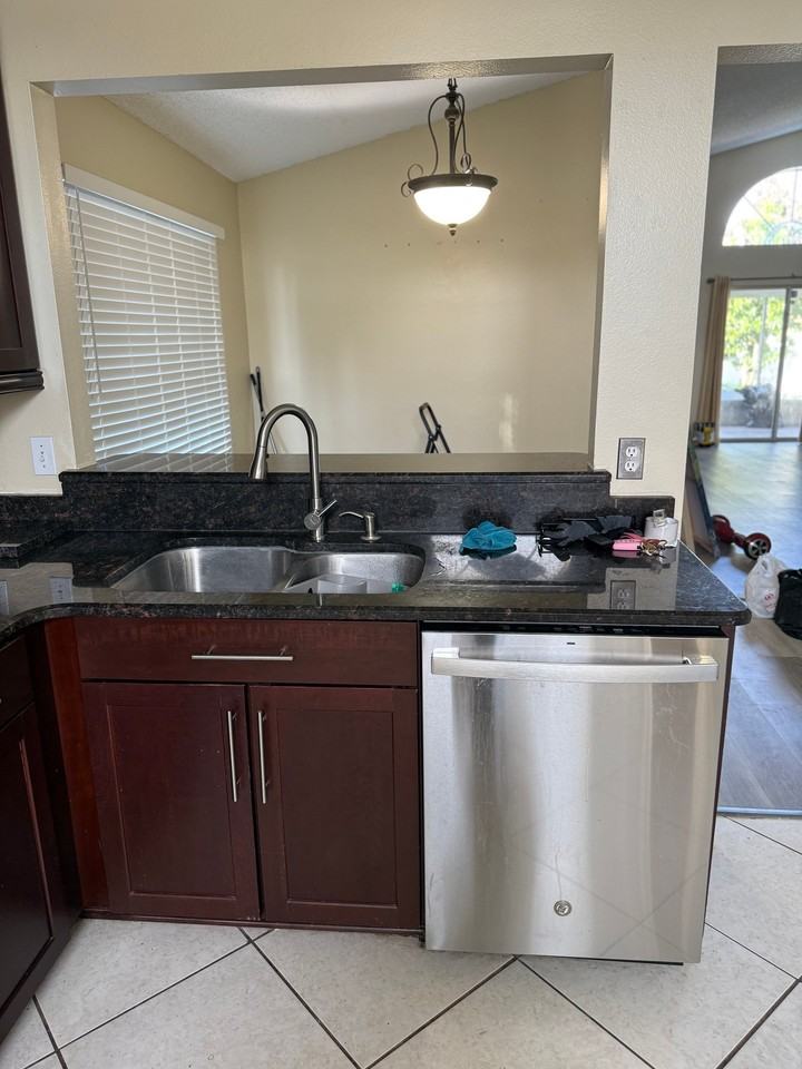 2656 Newbolt Dr - Photo 6 of 20