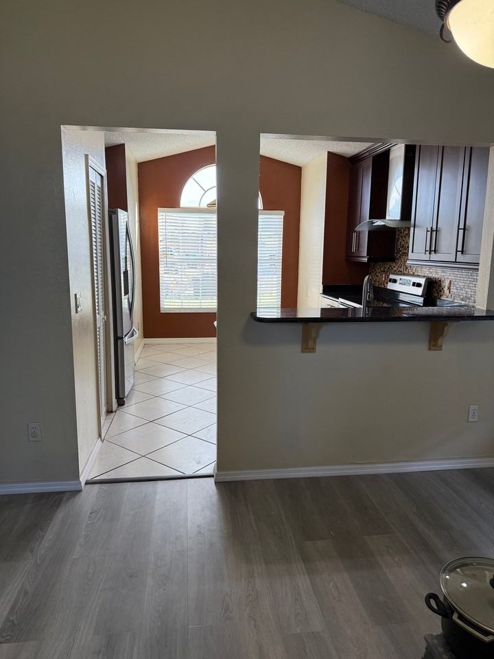 2656 Newbolt Dr - Photo 7 of 20